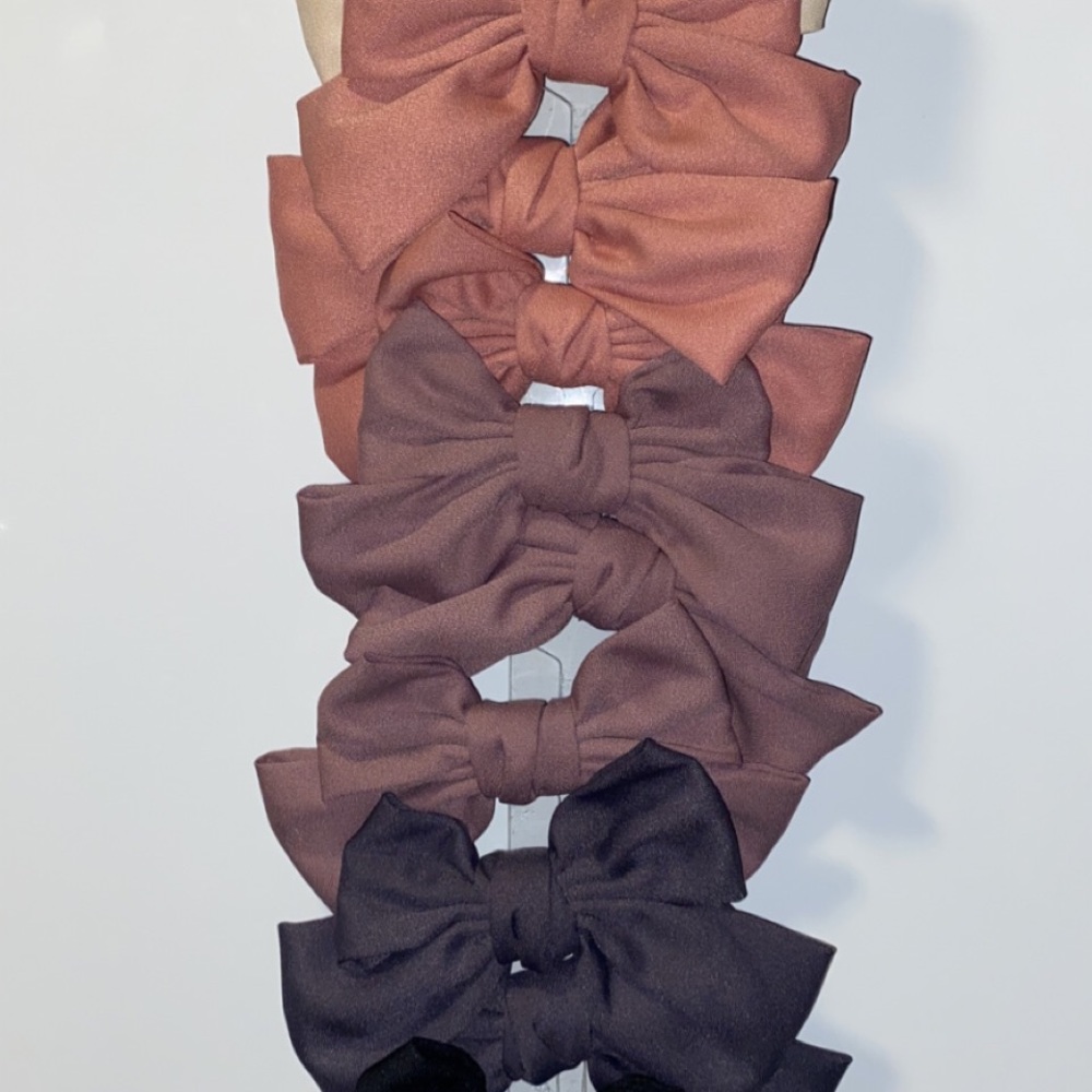 Hair bows